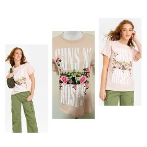 GUNS N’ ROSES Women’s Floral Short Sleeve Graphic T-Shirt Medium Color Blush